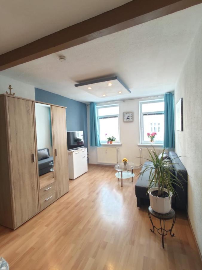 Thamy'S Homestay 2 Rostock Bagian luar foto